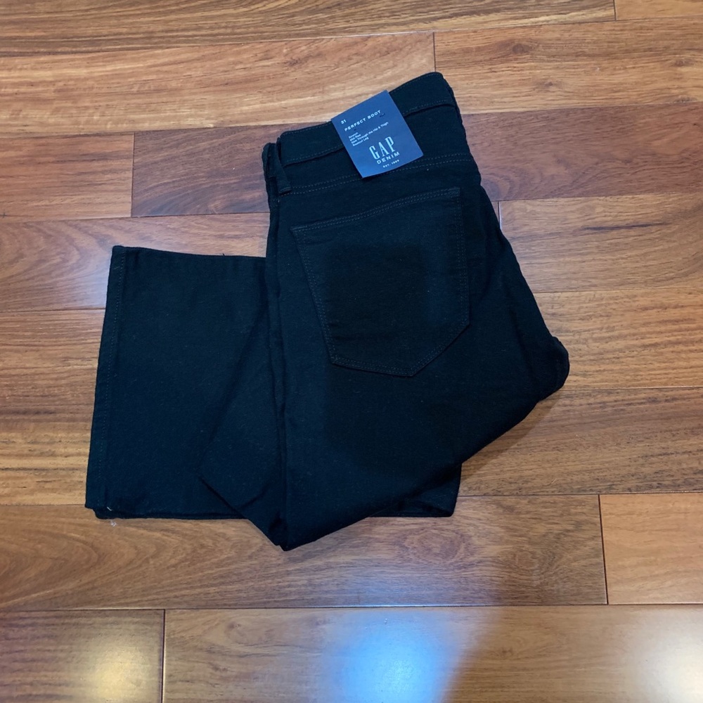 NWT GAP BOOTCUT JEANS